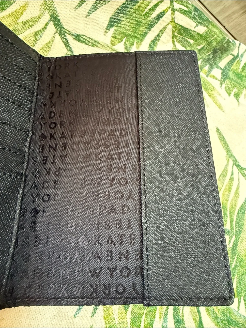 Kate Spade Red/Black Ladybug Passport Wallet“Turn over a new leaf” Pristine!